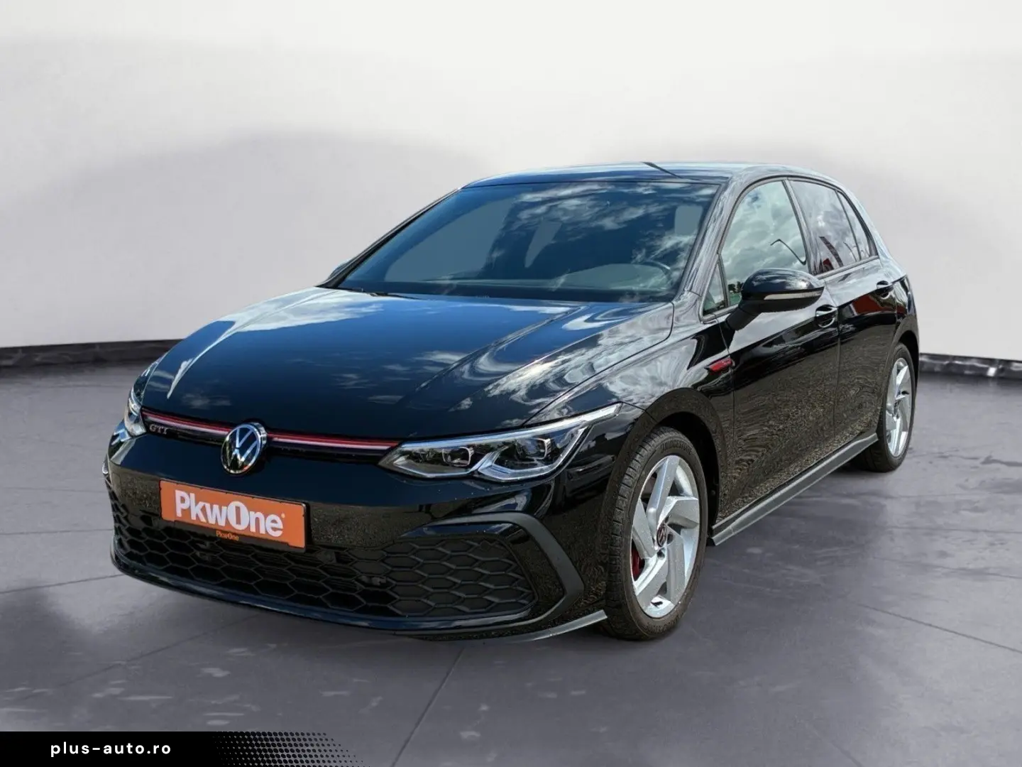 VW Golf GTI 2.0 DSG KAMERA CARPLAY LED PDC LED LED