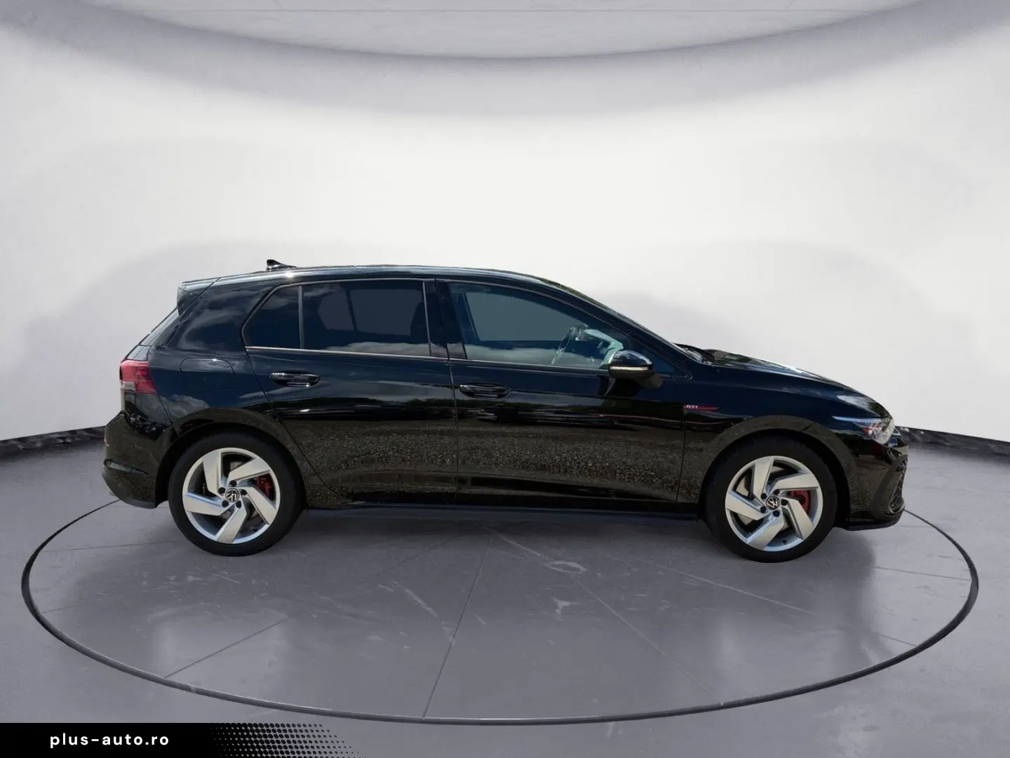 VW Golf GTI 2.0 DSG KAMERA CARPLAY LED PDC LED LED