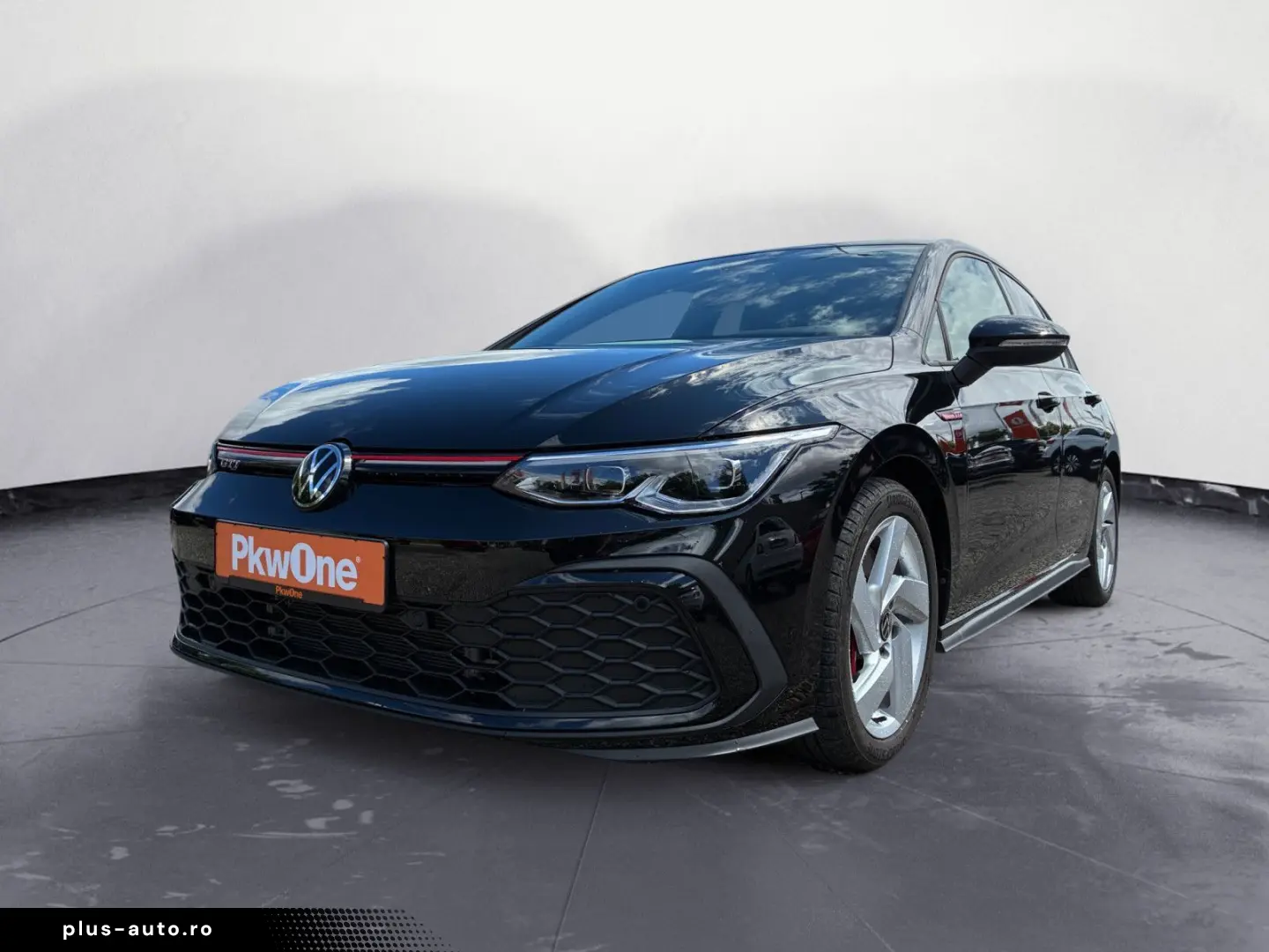 VW Golf GTI 2.0 DSG KAMERA CARPLAY LED PDC LED LED