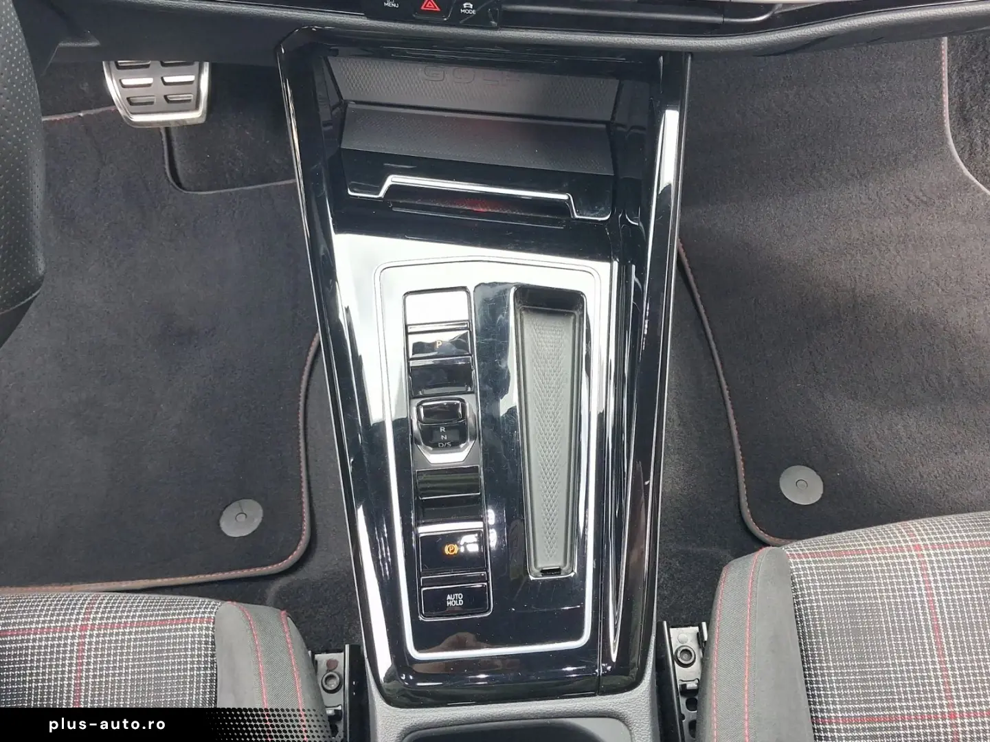 VW Golf 2.0 l TSI GTI GTI Business-Premium Paket  K