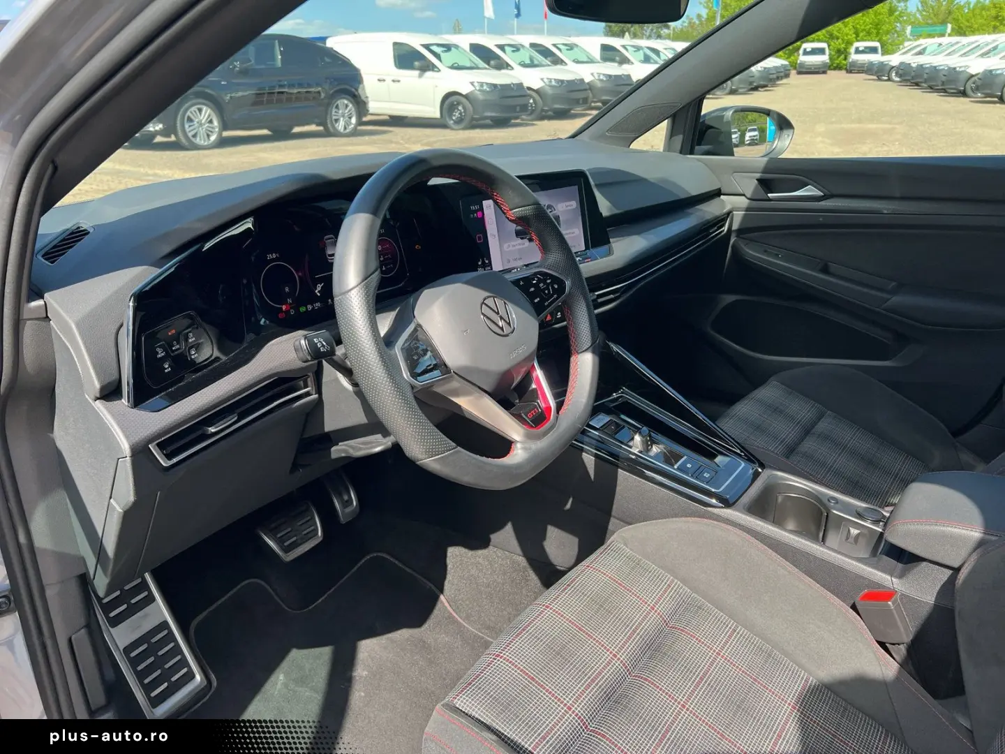 VW Golf VIII GTI DSG MATRIX KAMERA ACC KEYLESS
