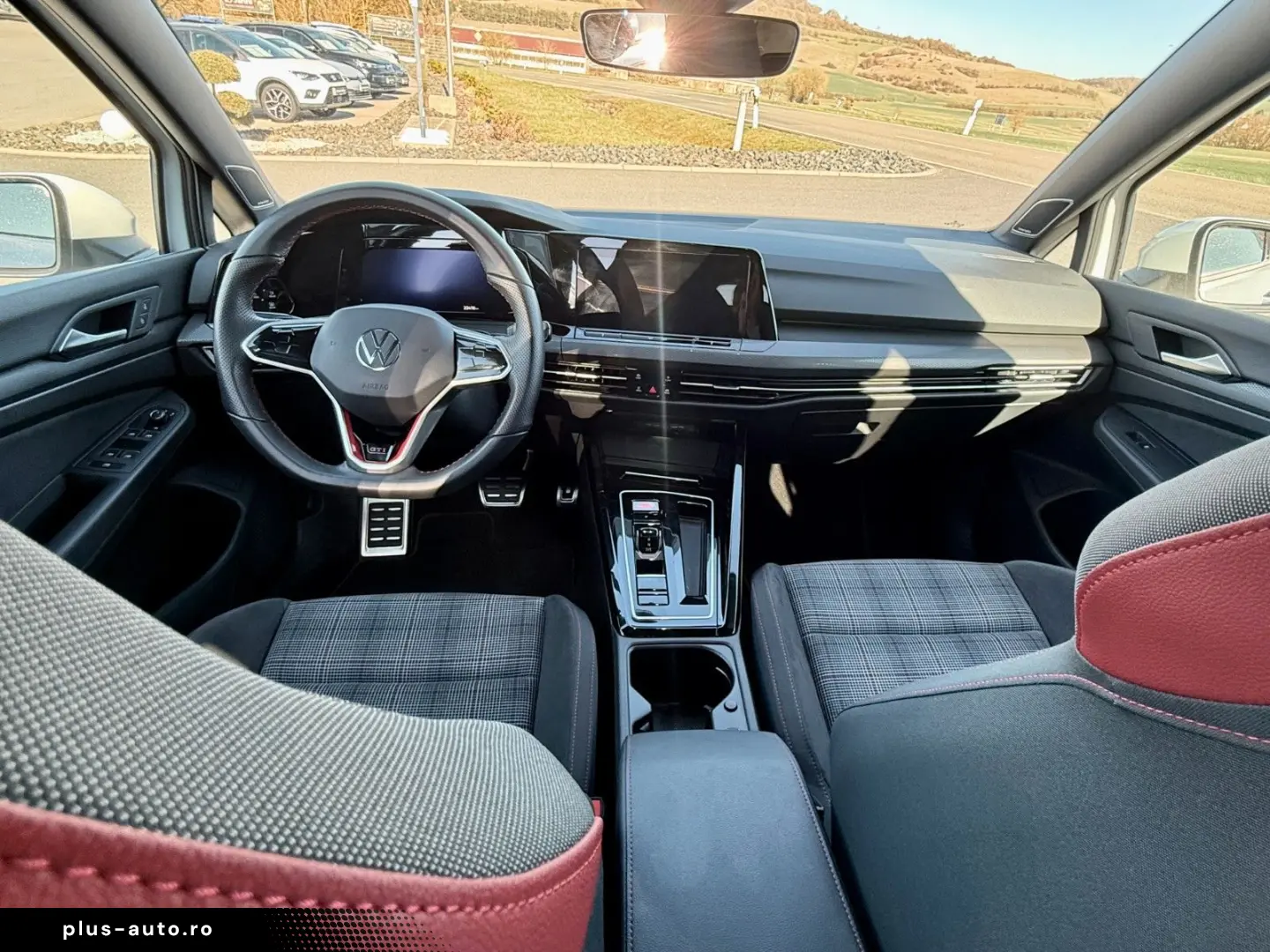 VW Golf VIII GTI DSG LED Navi DAB 19  Sound-System