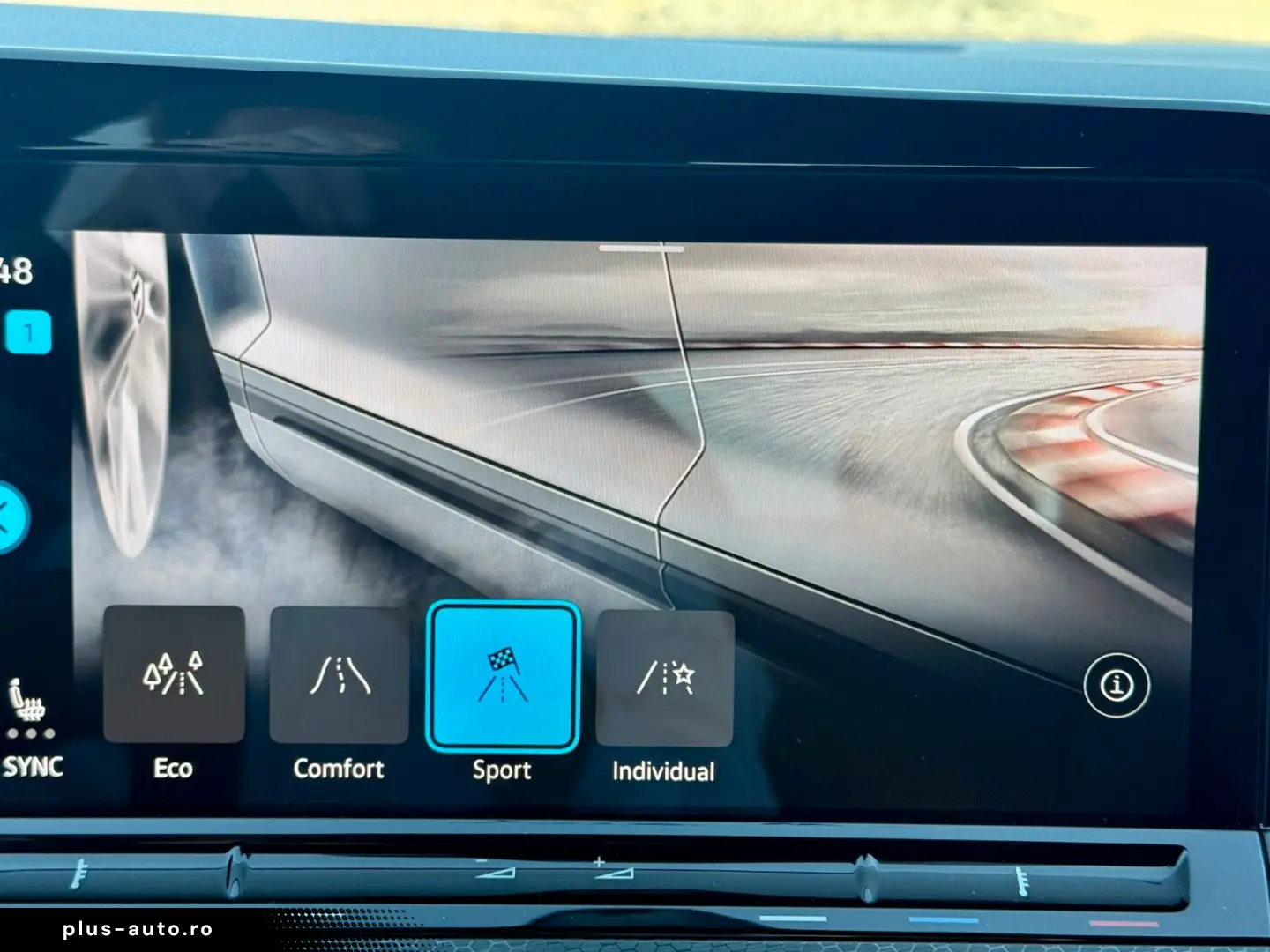 VW Golf VIII GTI DSG LED Navi DAB 19  Sound-System