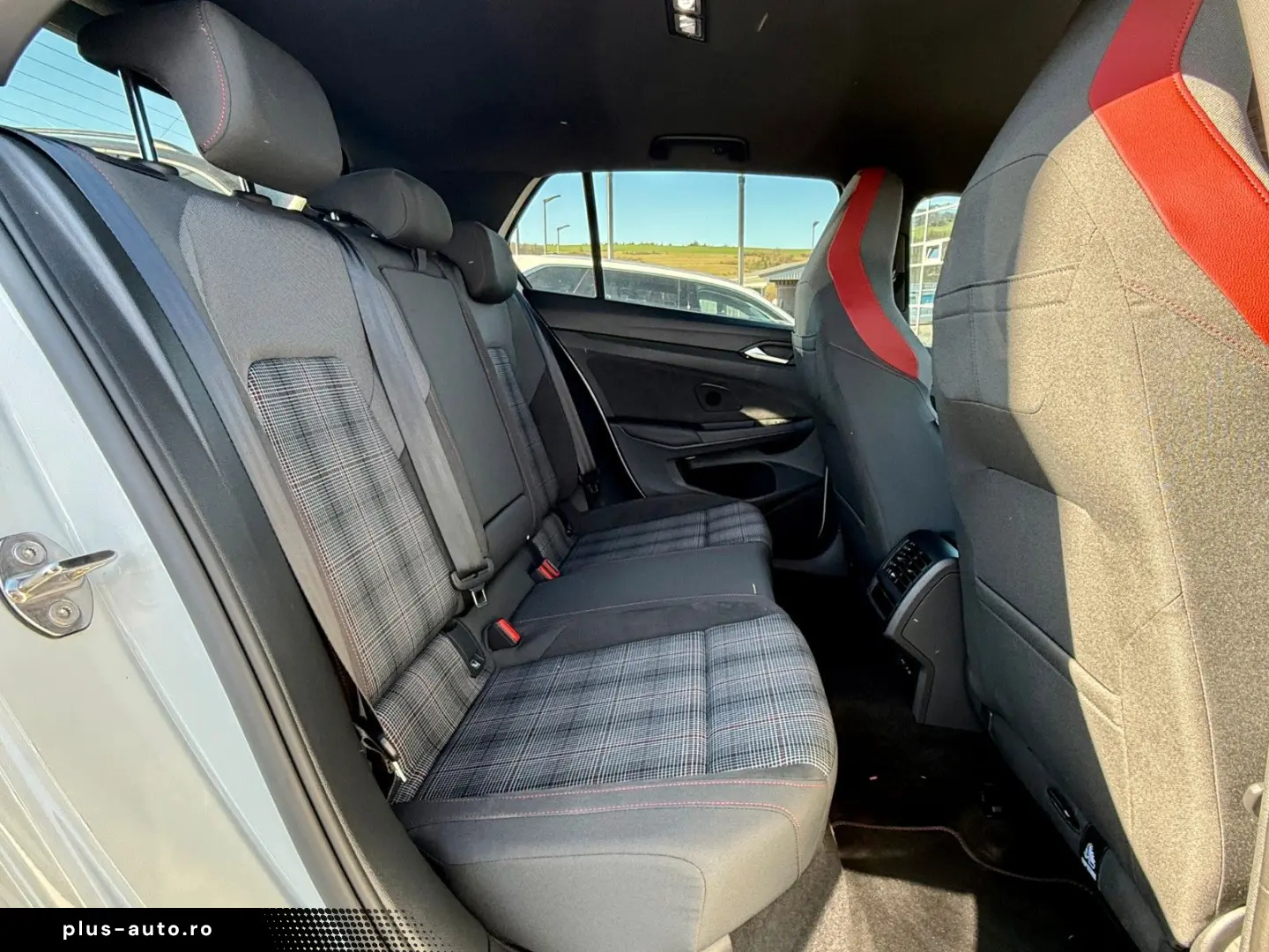 VW Golf VIII GTI DSG LED Navi DAB 19  Sound-System