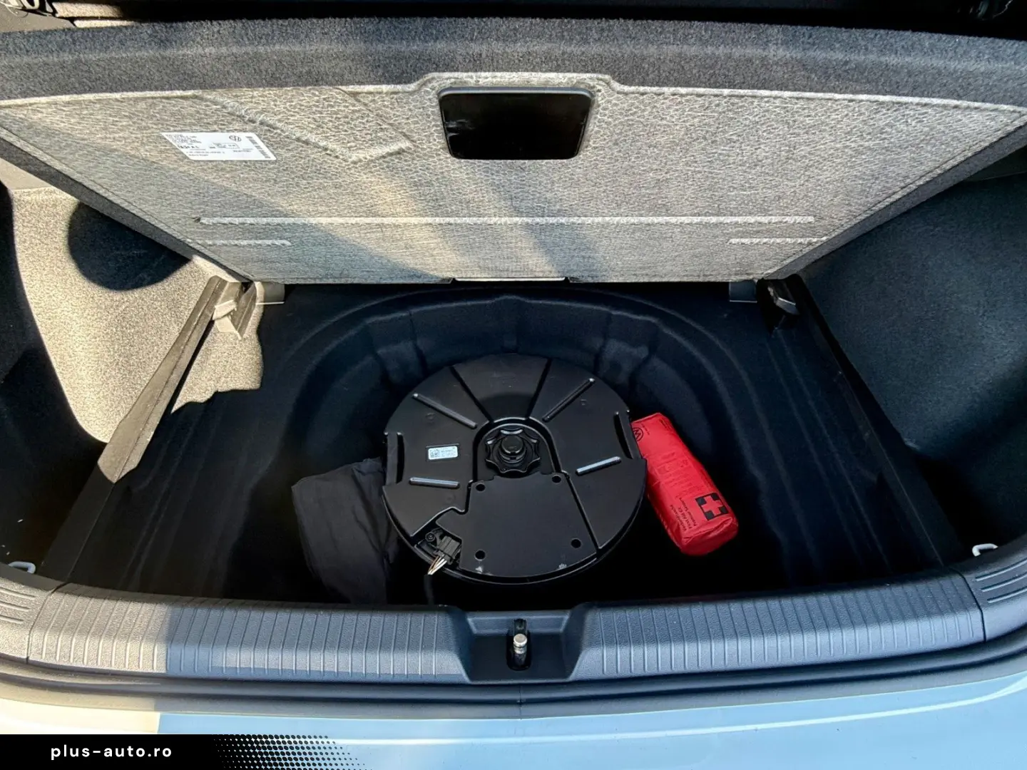 VW Golf VIII GTI DSG LED Navi DAB 19  Sound-System