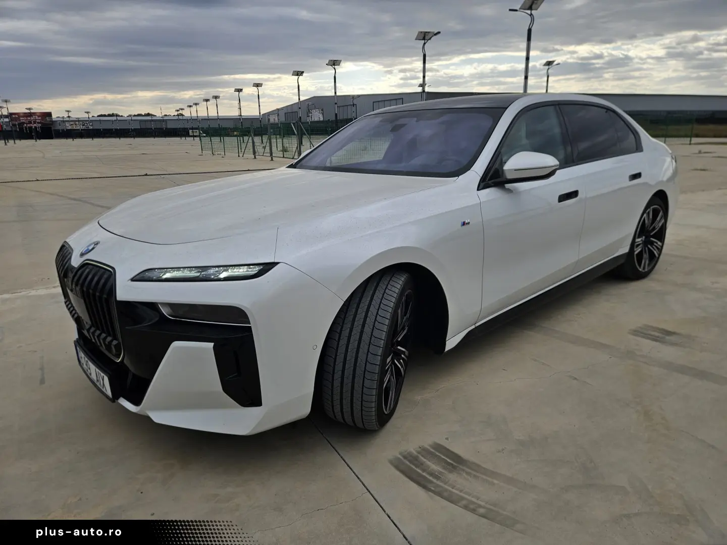 BMW 740