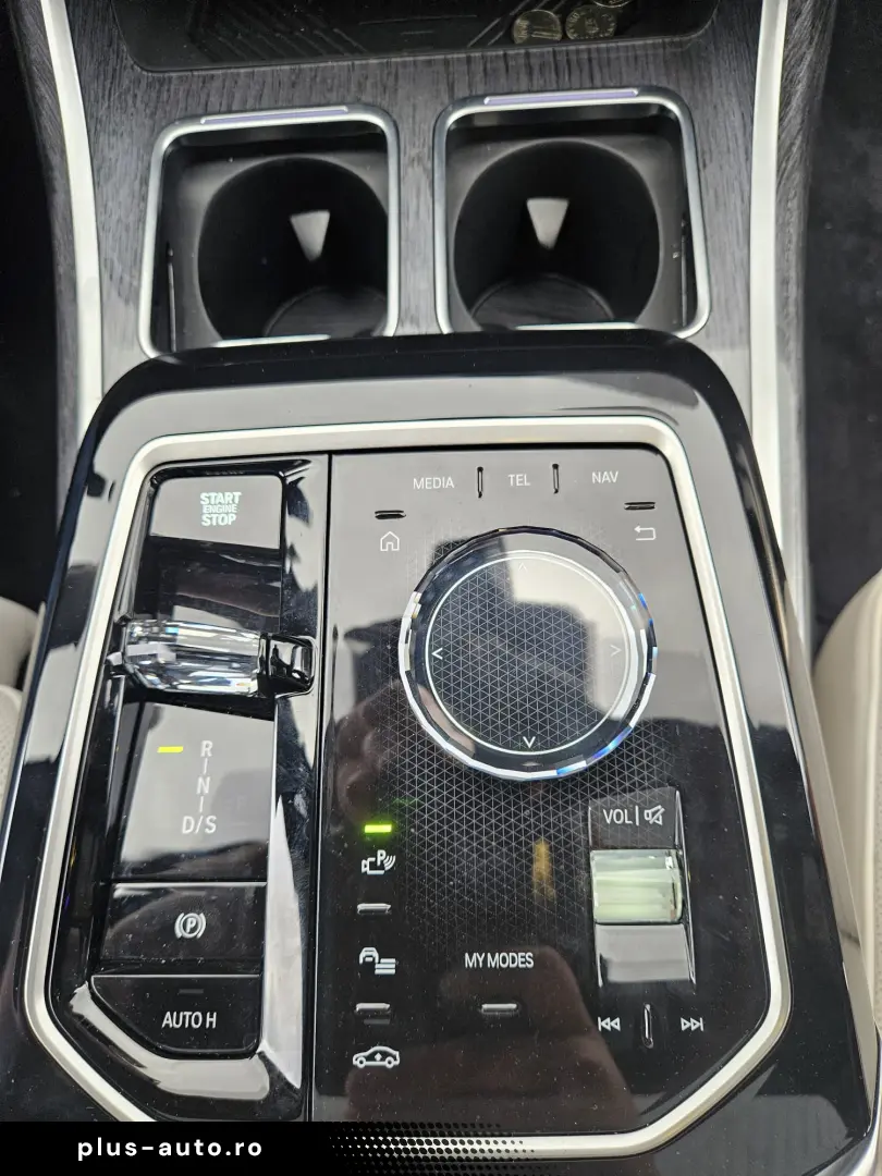 BMW 740