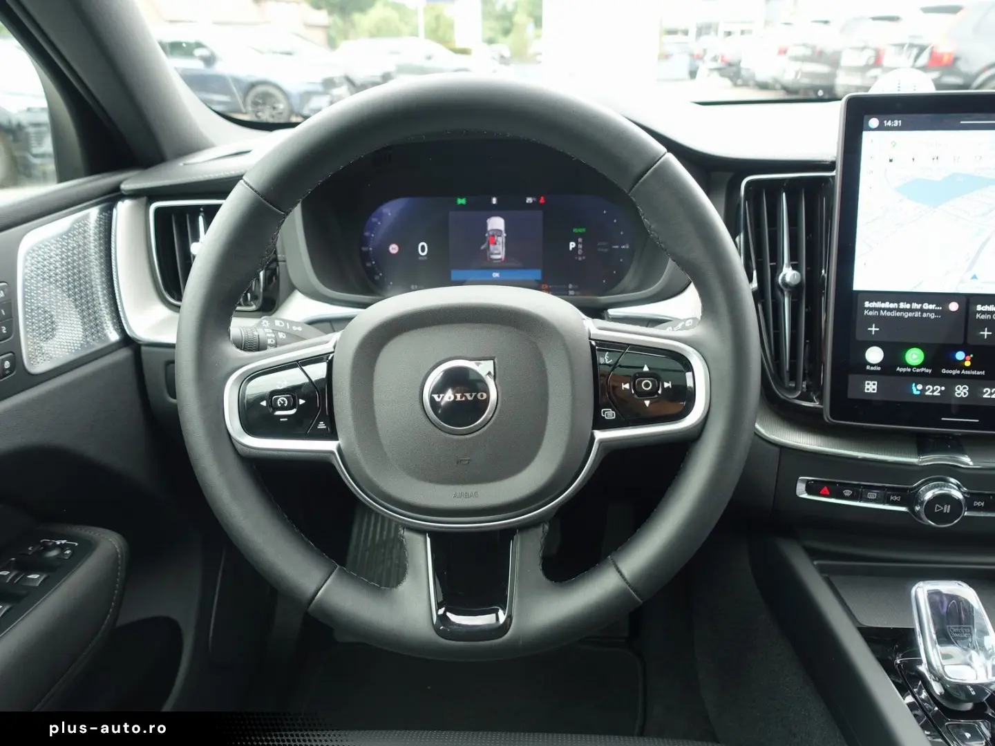 VOLVO XC60 Black Edition Ultra T8 AWD Pano B&W AHK