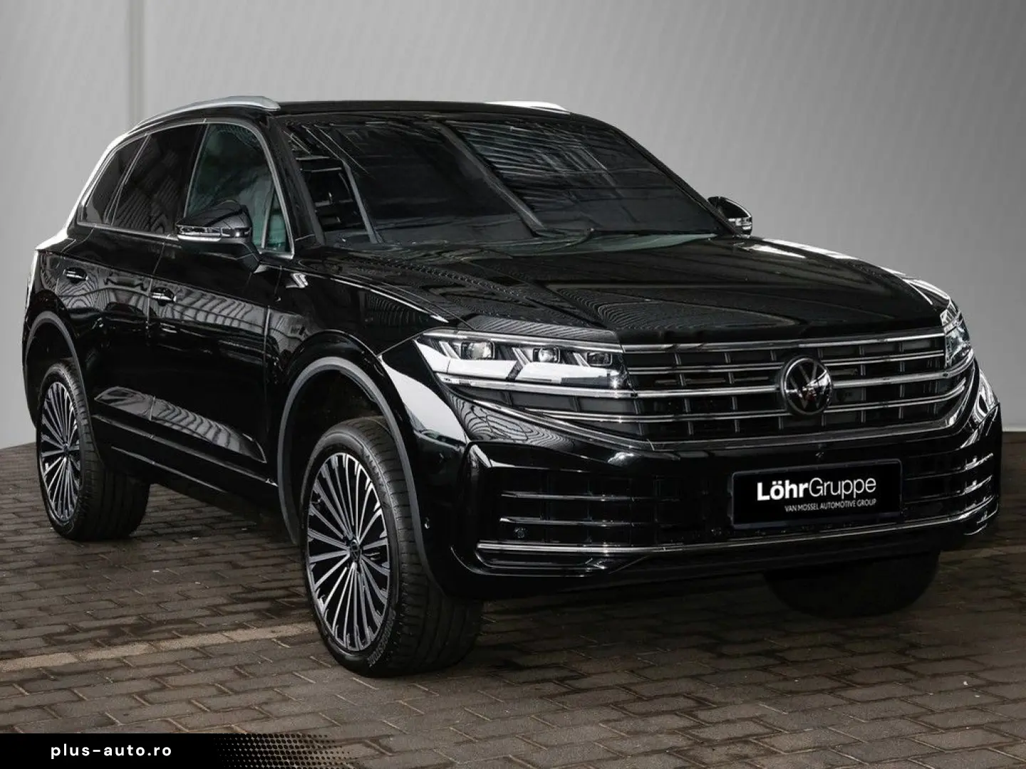 VW Touareg 3.0 TDI Elegance 4Mo AHK RFK Leder