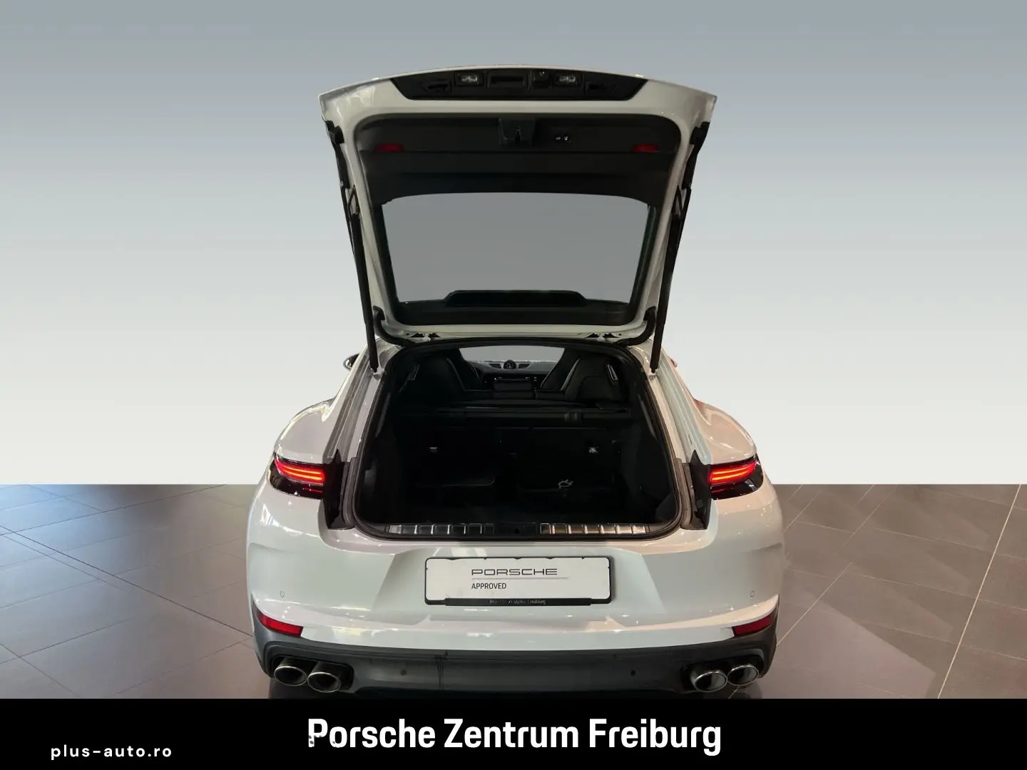 PORSCHE Panamera 4S E-Hybrid InnoDrive HA-Lenkung HUD