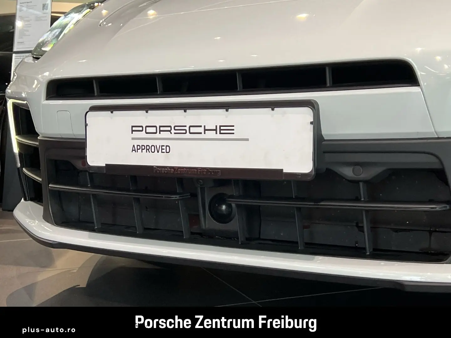 PORSCHE Panamera 4S E-Hybrid InnoDrive HA-Lenkung HUD