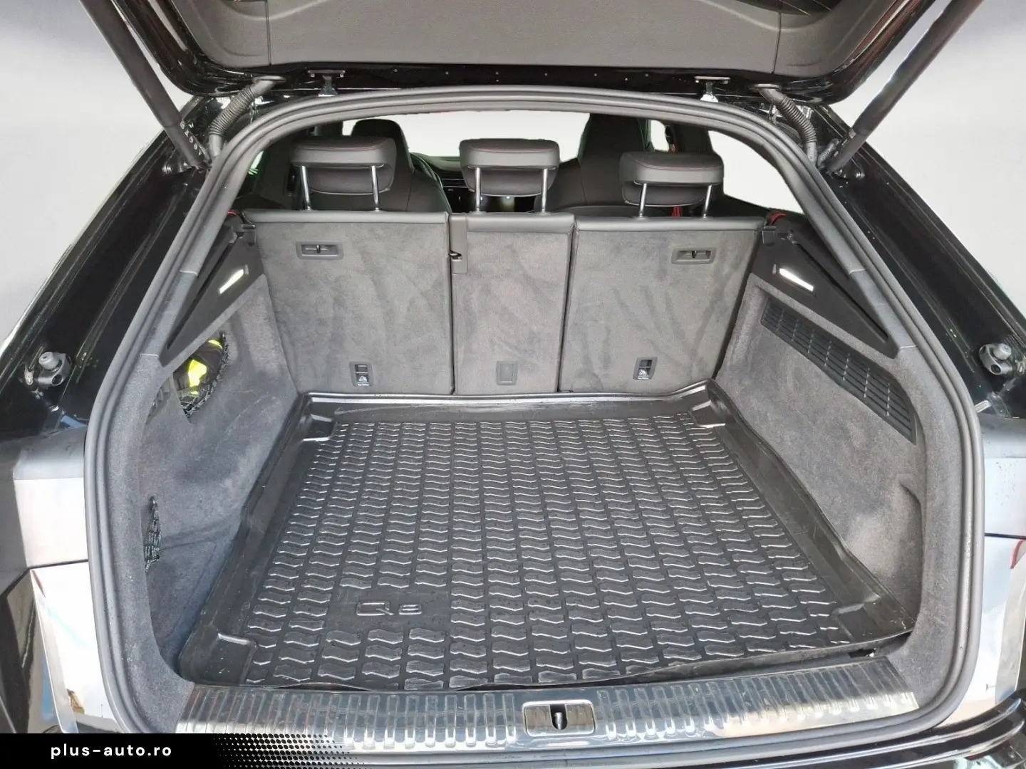 AUDI Q8 50 TDI quattro tiptronic
