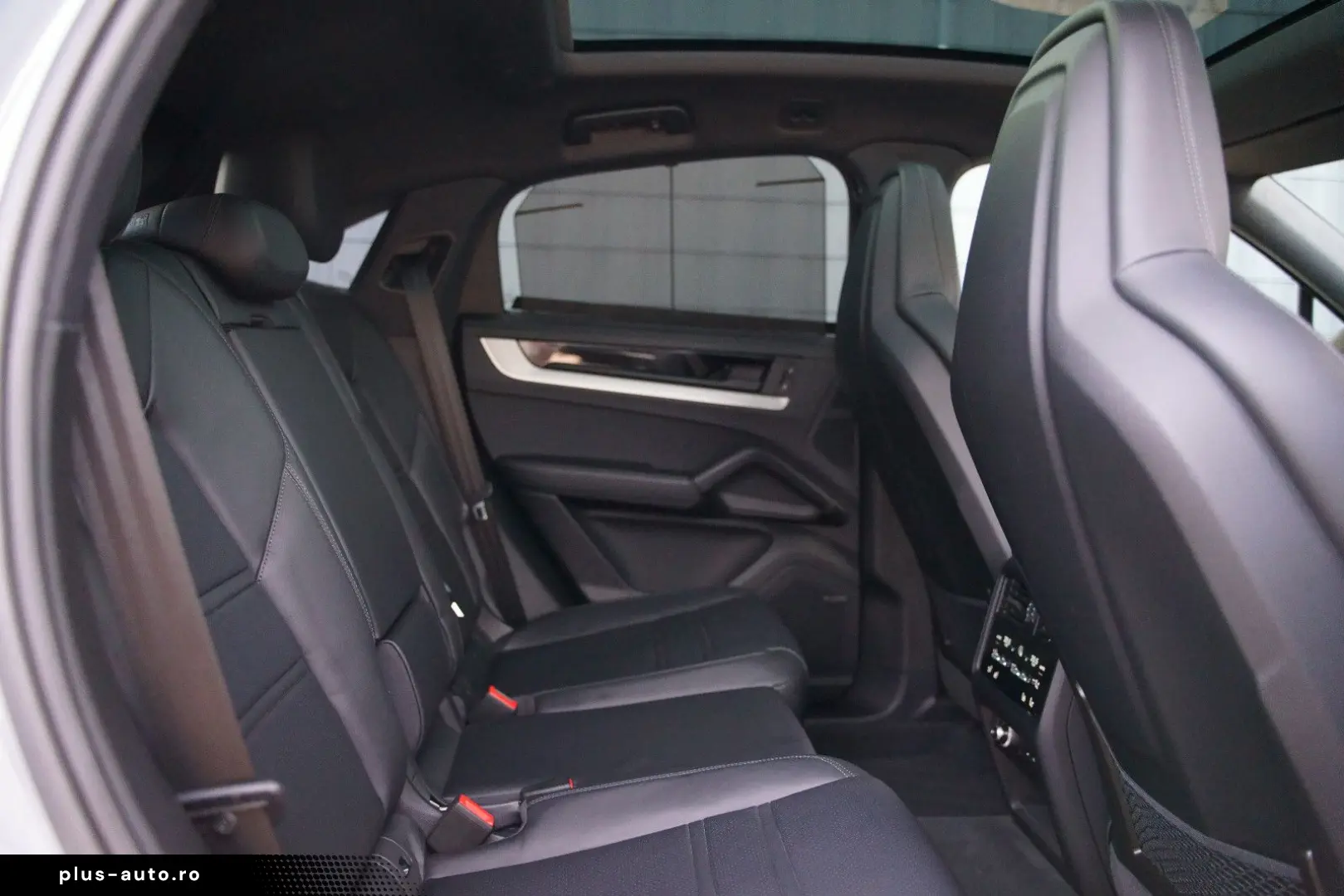 PORSCHE Cayenne Coupe S E-Hybrid SportDesign SportAGA