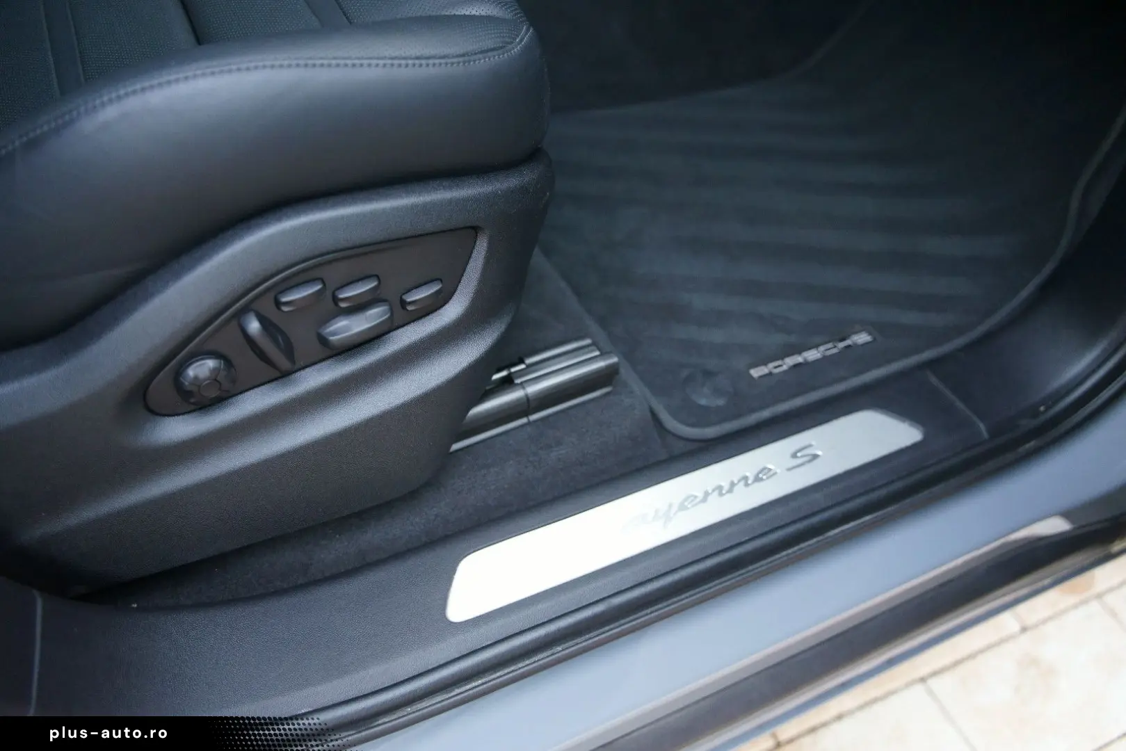PORSCHE Cayenne Coupe S E-Hybrid SportDesign SportAGA