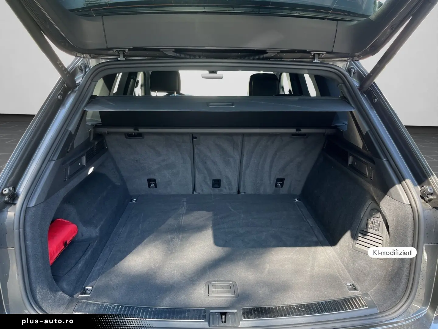 VW R-LINE  BLACK STYLE  ALLRADLENKUNG KOMFORTP  WKR