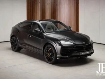 LAMBORGHINI Urus SE Panorama 3D B&O Carbon 23 Zoll