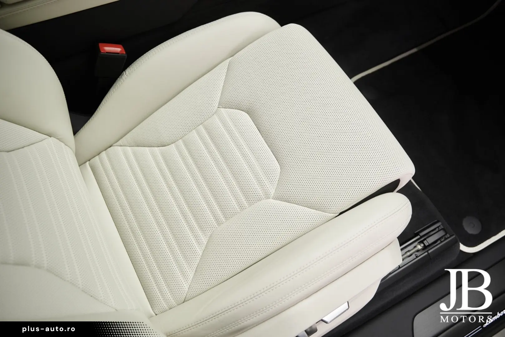 LAMBORGHINI Urus SE Panorama 3D B&O Carbon 23 Zoll