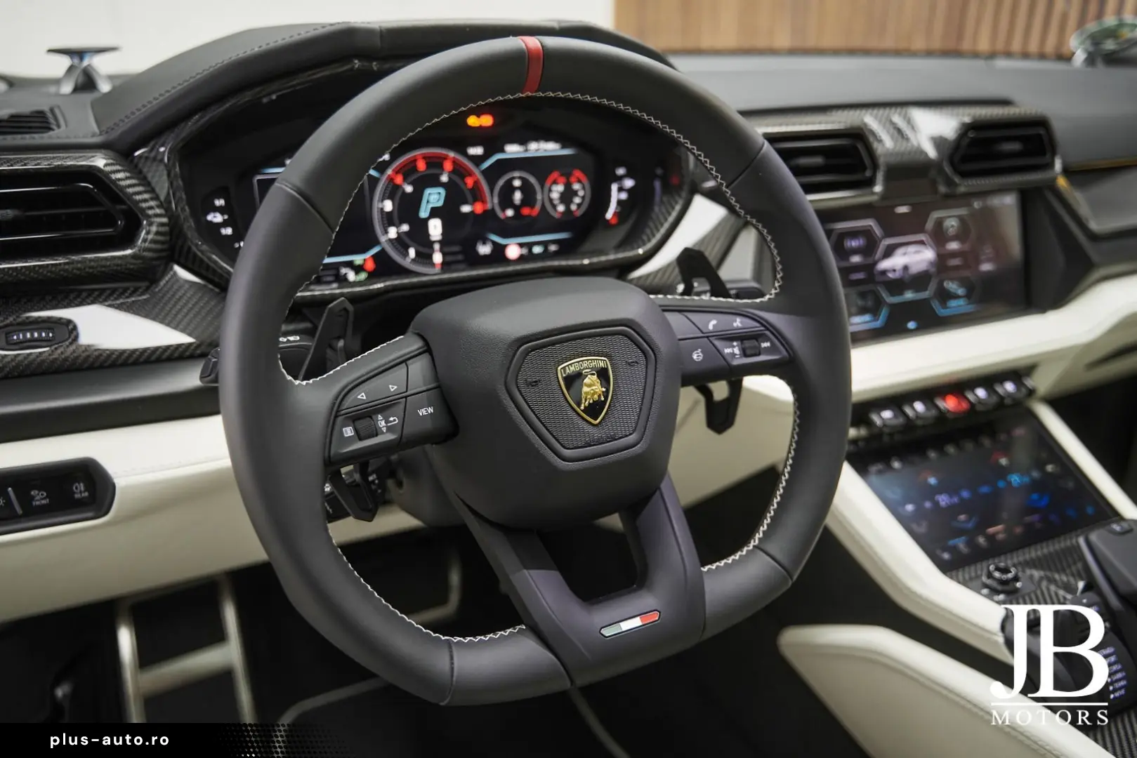 LAMBORGHINI Urus SE Panorama 3D B&O Carbon 23 Zoll