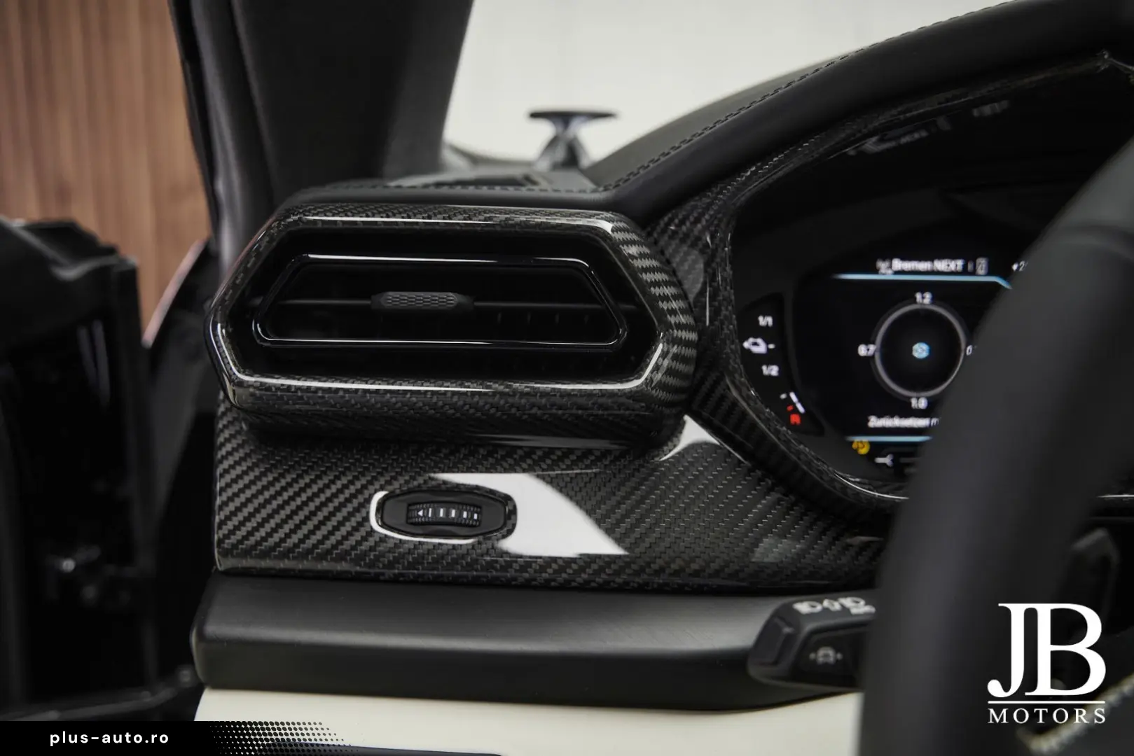 LAMBORGHINI Urus SE Panorama 3D B&O Carbon 23 Zoll