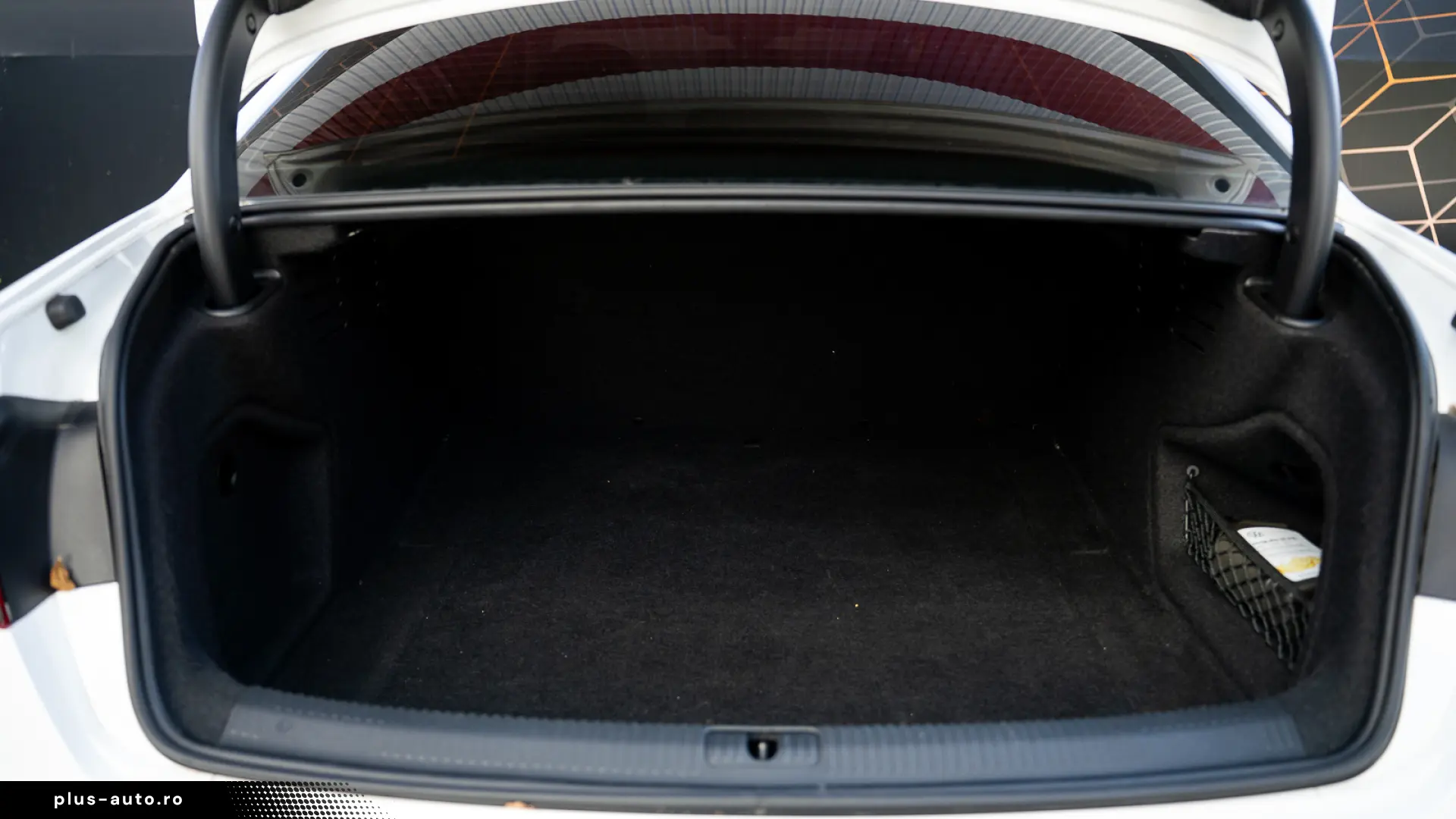 Audi A4 40 TDI Mild Hybrid S tronic S-Line