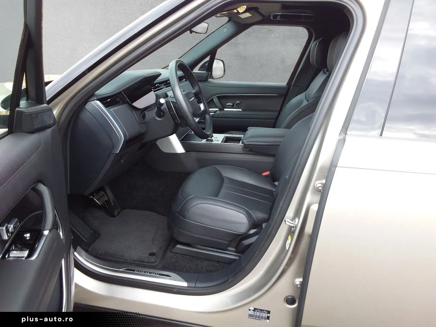 LAND ROVER Range Rover 4.4 P530 Autobiography