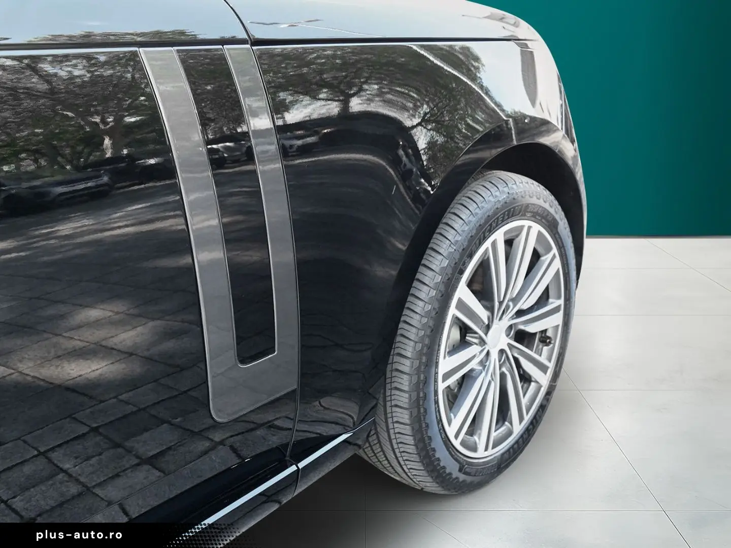 LAND ROVER Range Rover P460e HSE Hybrid UPE 169.572 €