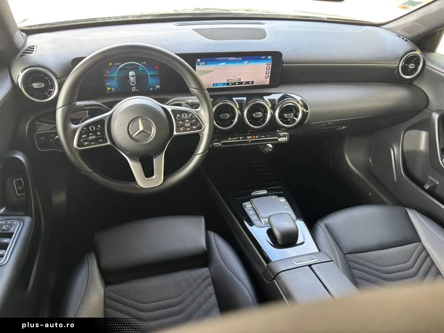 Mercedes-Benz A-200