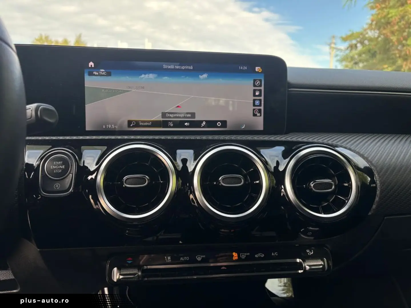 Mercedes-Benz A-200