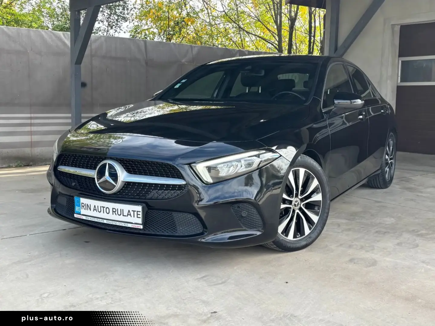 Mercedes-Benz A-200