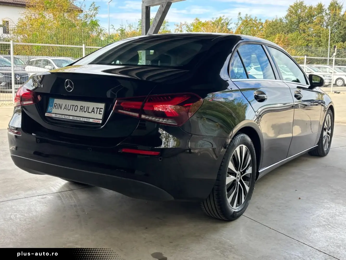 Mercedes-Benz A-200