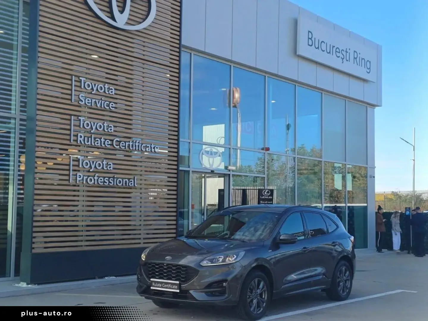 Ford Kuga 2.5 Duratec Fhev 190CP ST-Line Cvt Awd