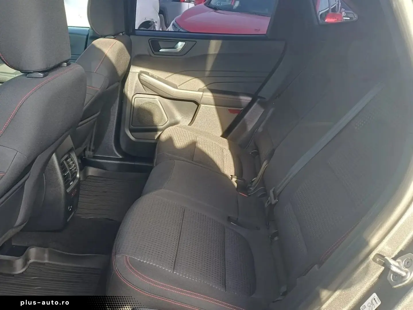 Ford Kuga 2.5 Duratec Fhev 190CP ST-Line Cvt Awd