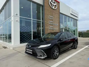 Toyota Camry Dynamic 2.5 Hybrid 218 Cp