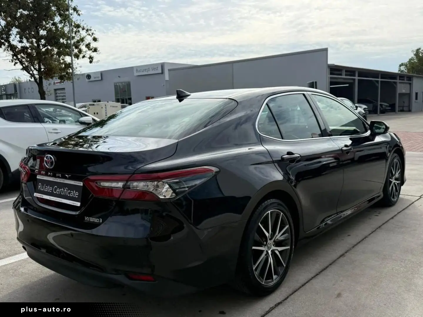 Toyota Camry Dynamic 2.5 Hybrid 218 Cp