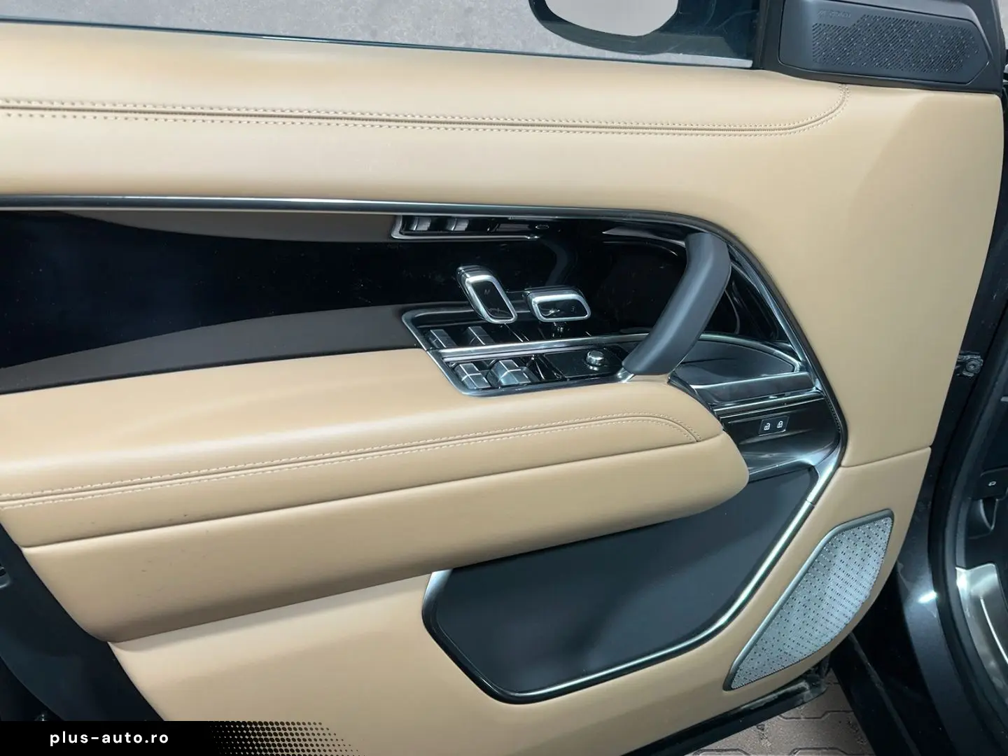LAND ROVER Range Rover P530 Autobiography Park-Assistent