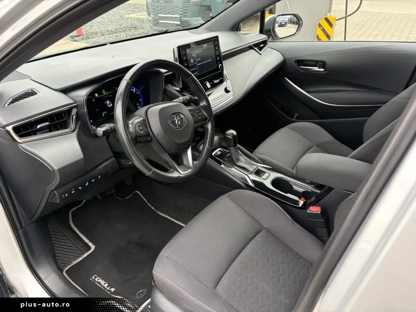 Toyota Corolla 1.8 Hybrid Dynamic Hsd E-CVT