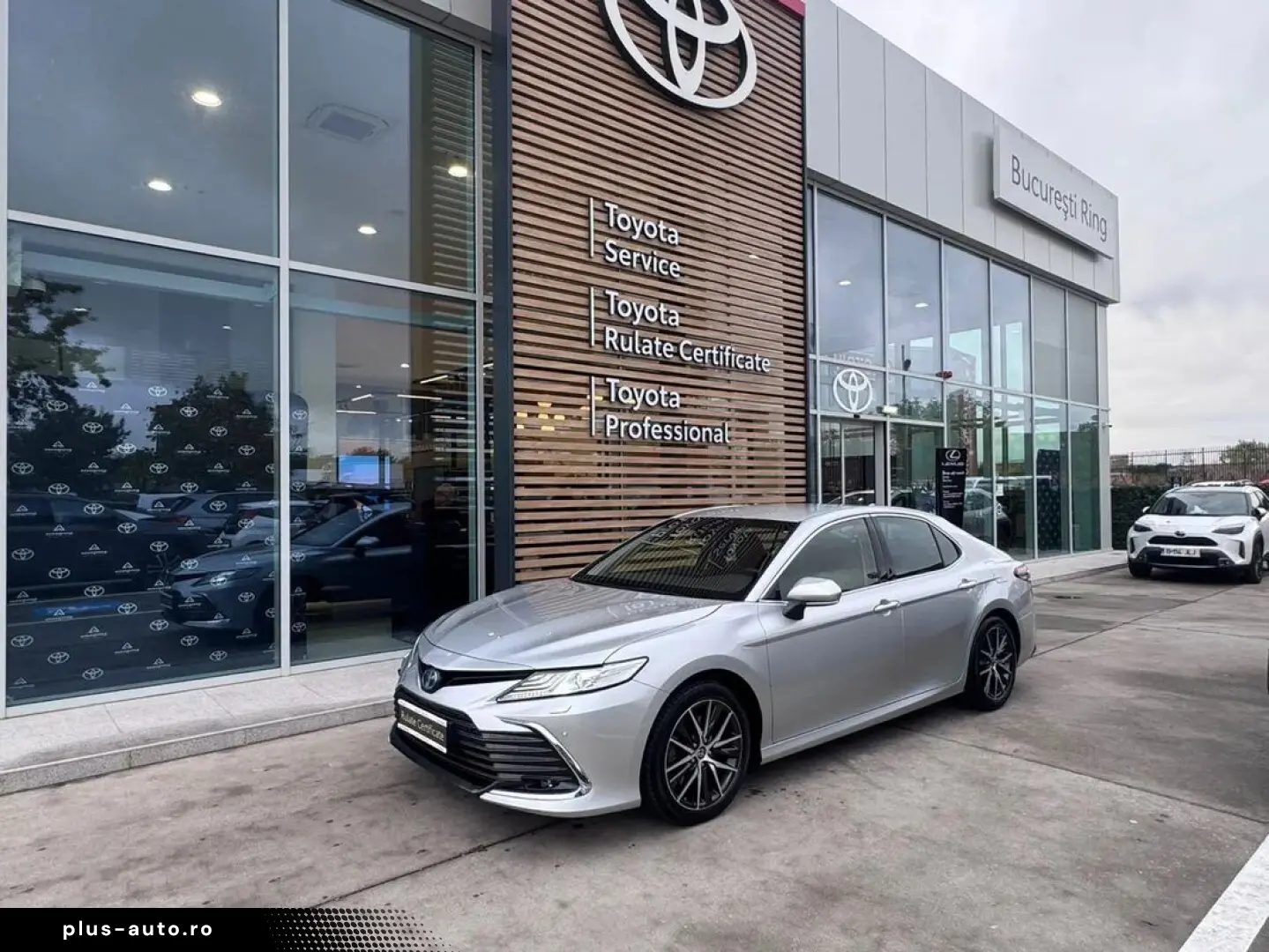 Toyota Camry 2.5 Hybrid Dynamic E-CVT