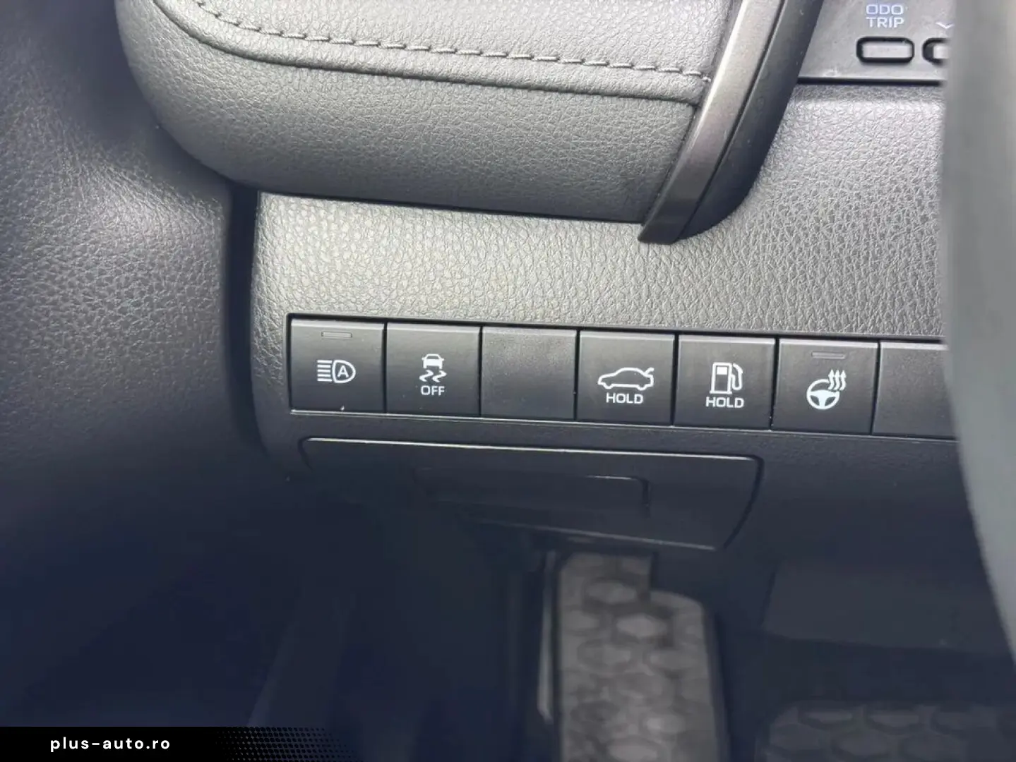 Toyota Camry 2.5 Hybrid Dynamic E-CVT