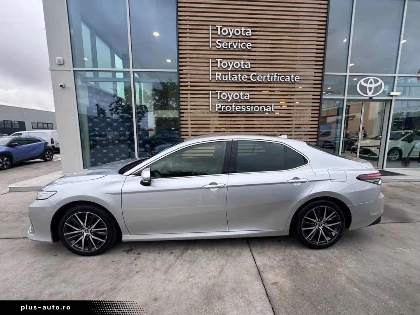 Toyota Camry 2.5 Hybrid Dynamic E-CVT