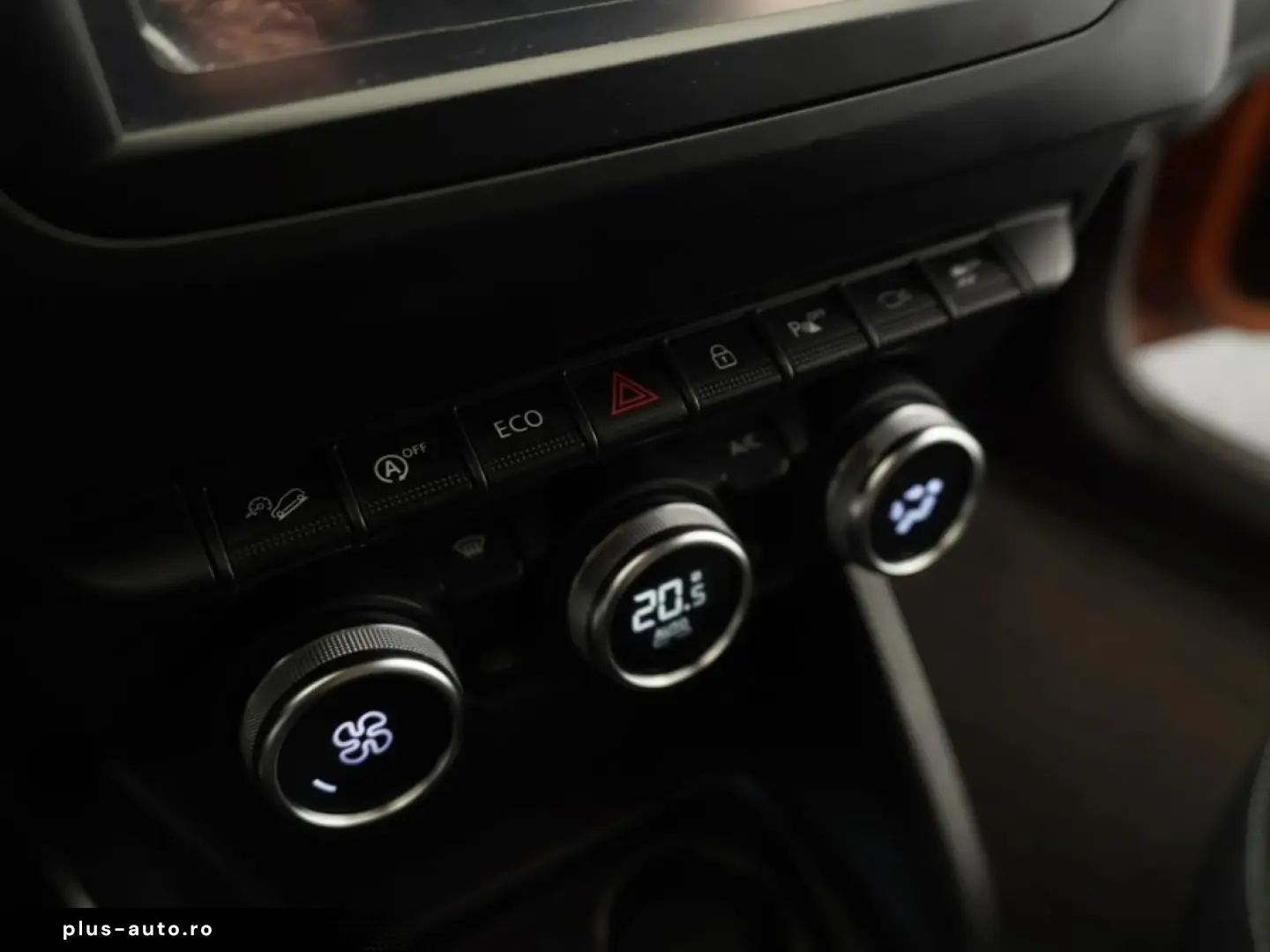 Dacia Duster Prestige 4×4   110 CP   Fără AdBlue   Cameră 36
