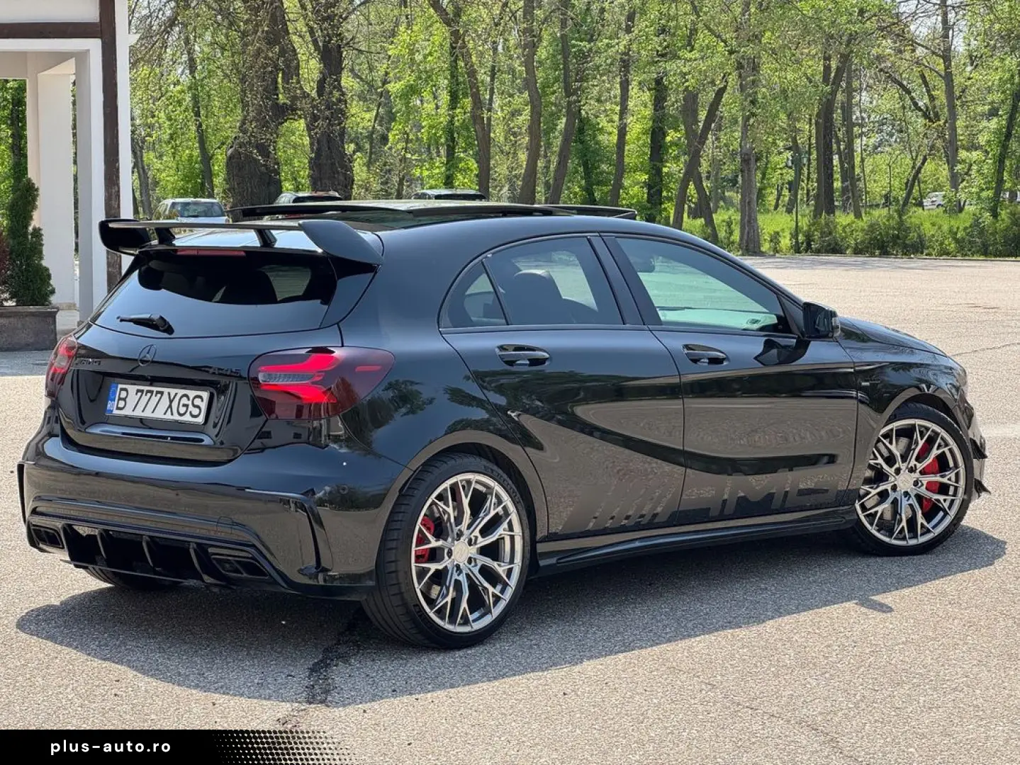 Mercedes-Benz A-45-Amg