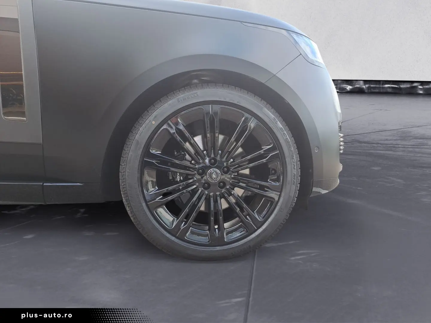 LAND ROVER Range Rover D350 LWB SV Club Suite Fondanlage