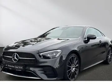 Mercedes-Benz E 220 d Coupé AMG Line 360  • MBUX MEMORY