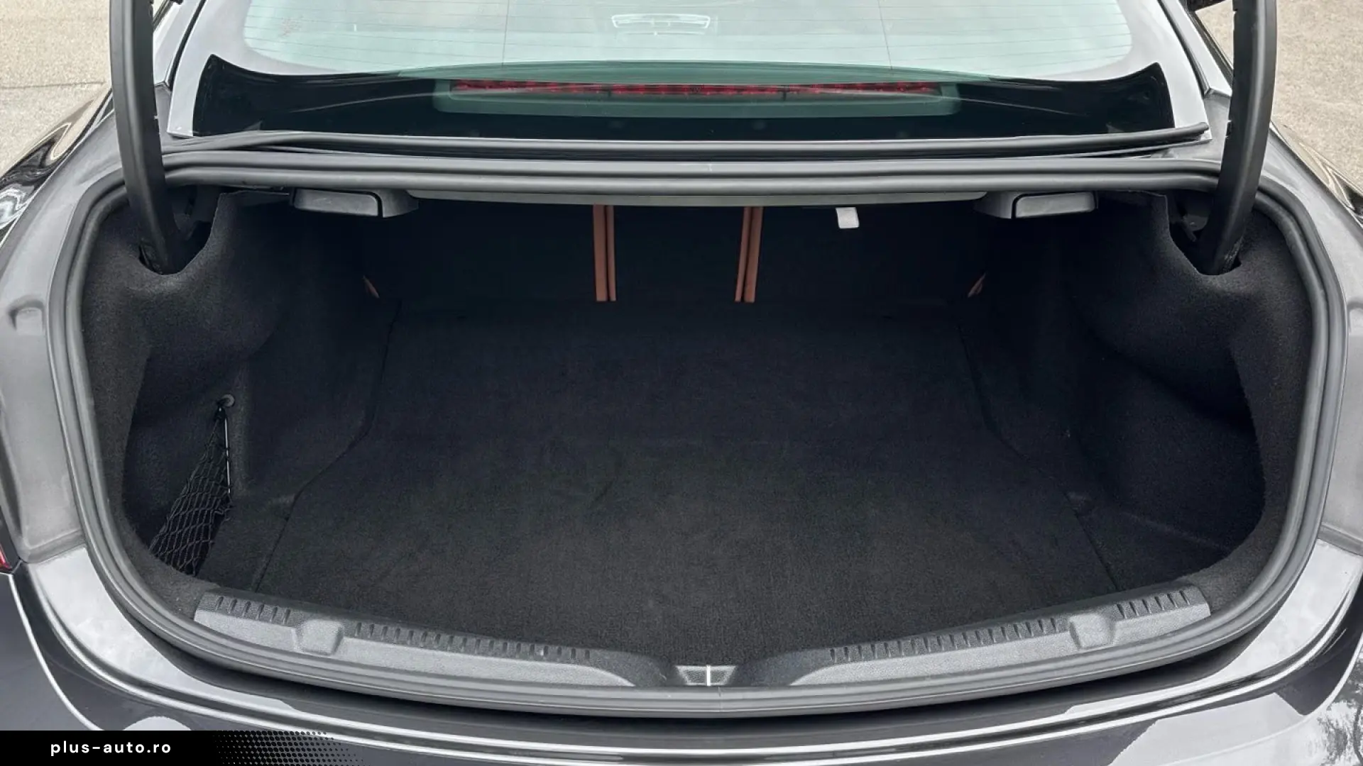 Mercedes-Benz E 220 d Coupé AMG Line 360  • MBUX MEMORY