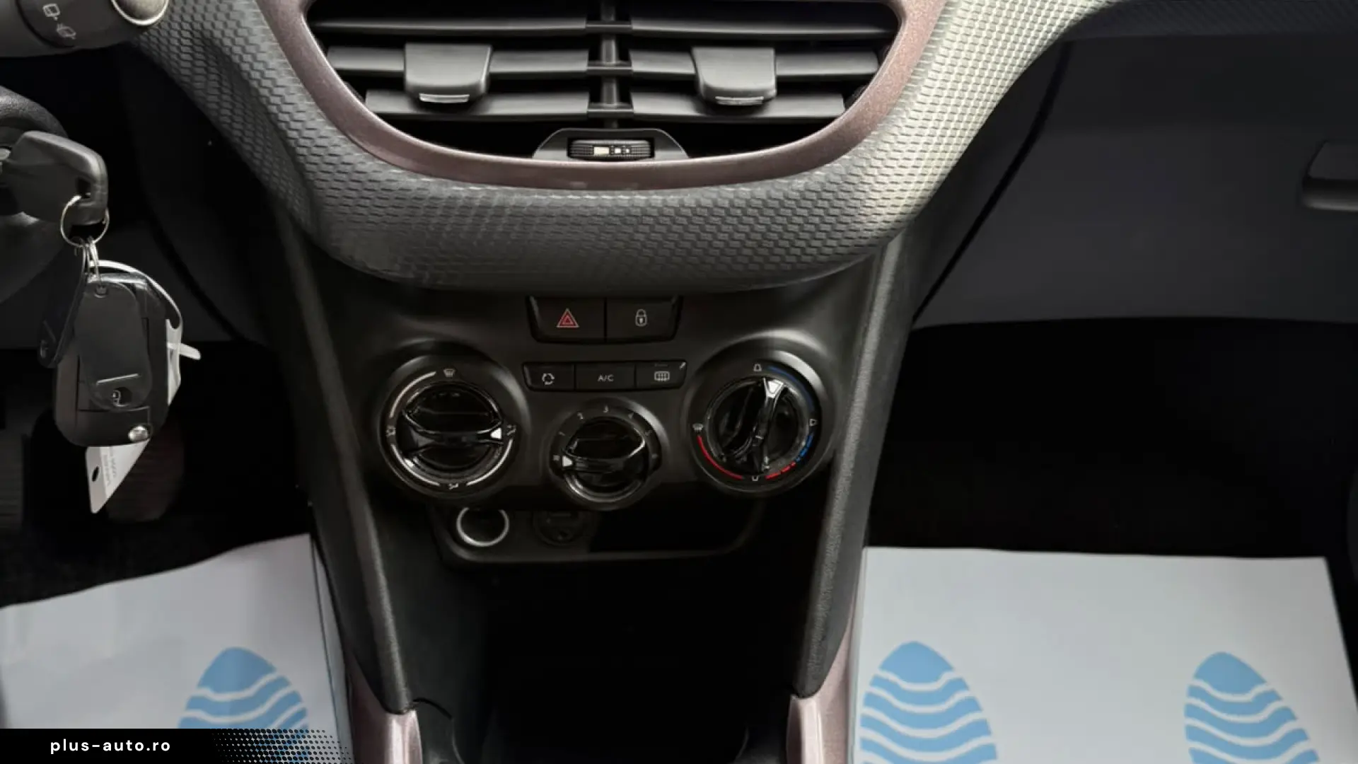 Peugeot 2008 An2015 1.2Mpi 82Cp E5 Garantie Rate