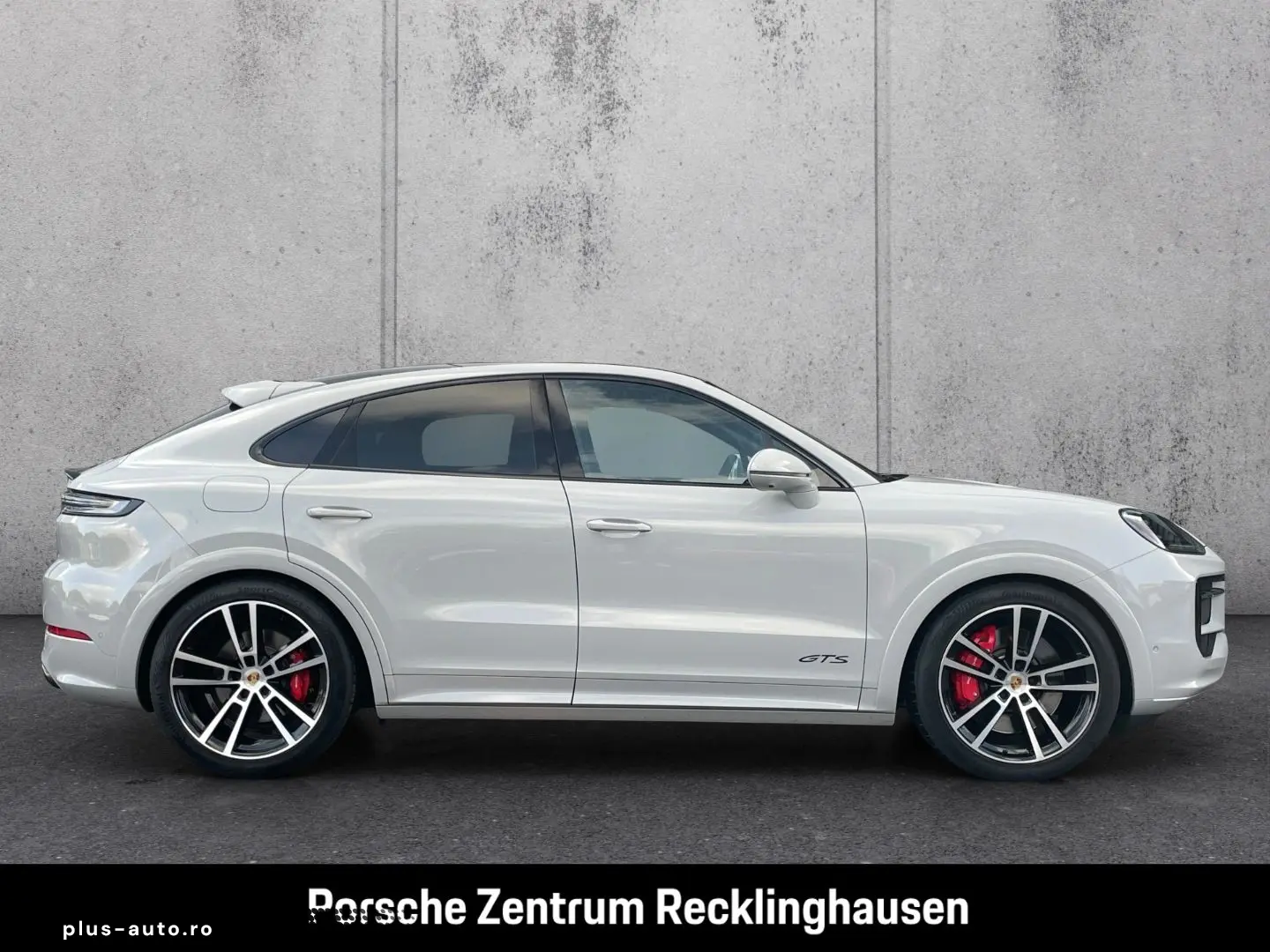 PORSCHE Cayenne GTS Coupe InnoDrive HALenkung Soft-Close