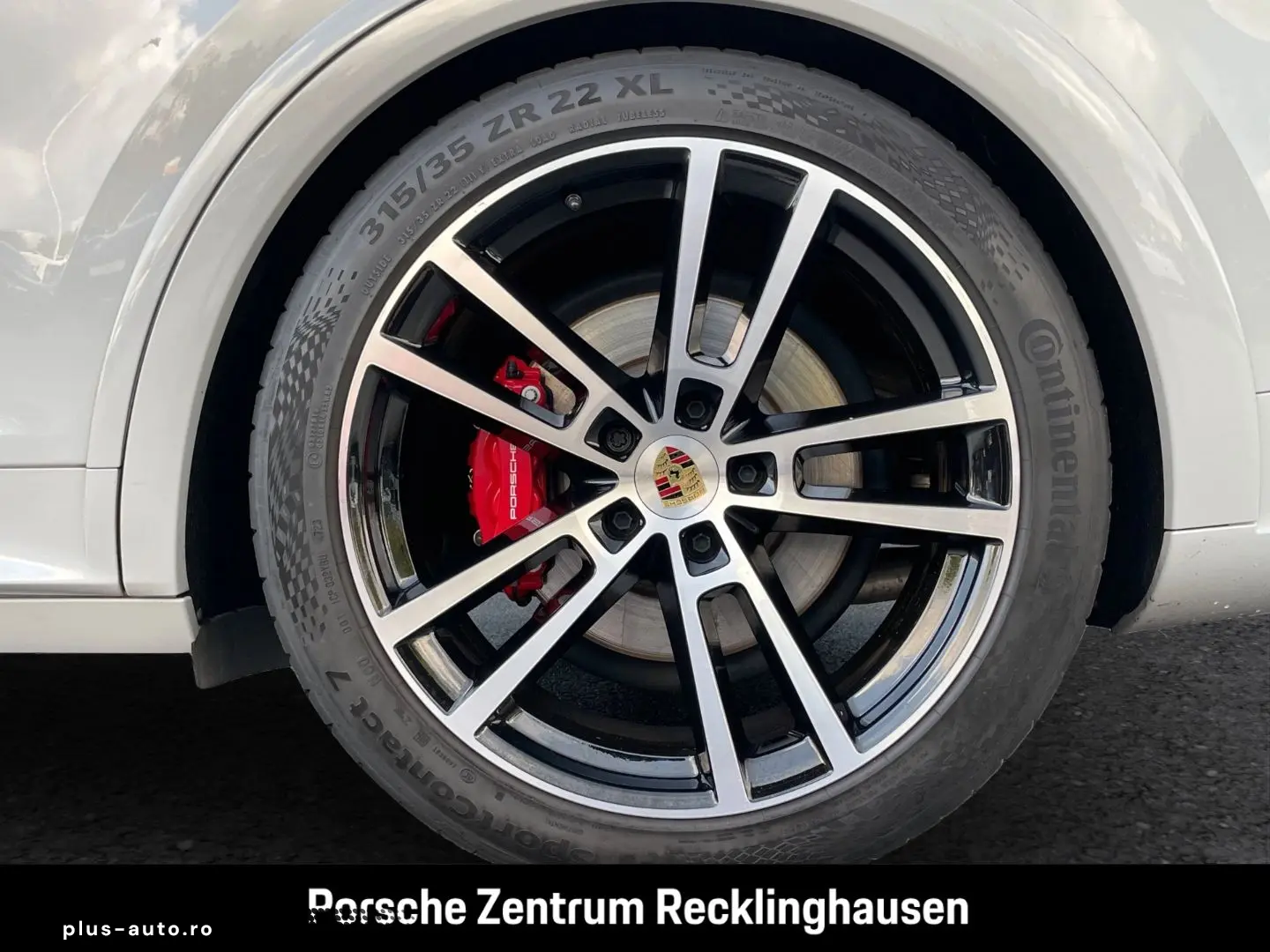 PORSCHE Cayenne GTS Coupe InnoDrive HALenkung Soft-Close