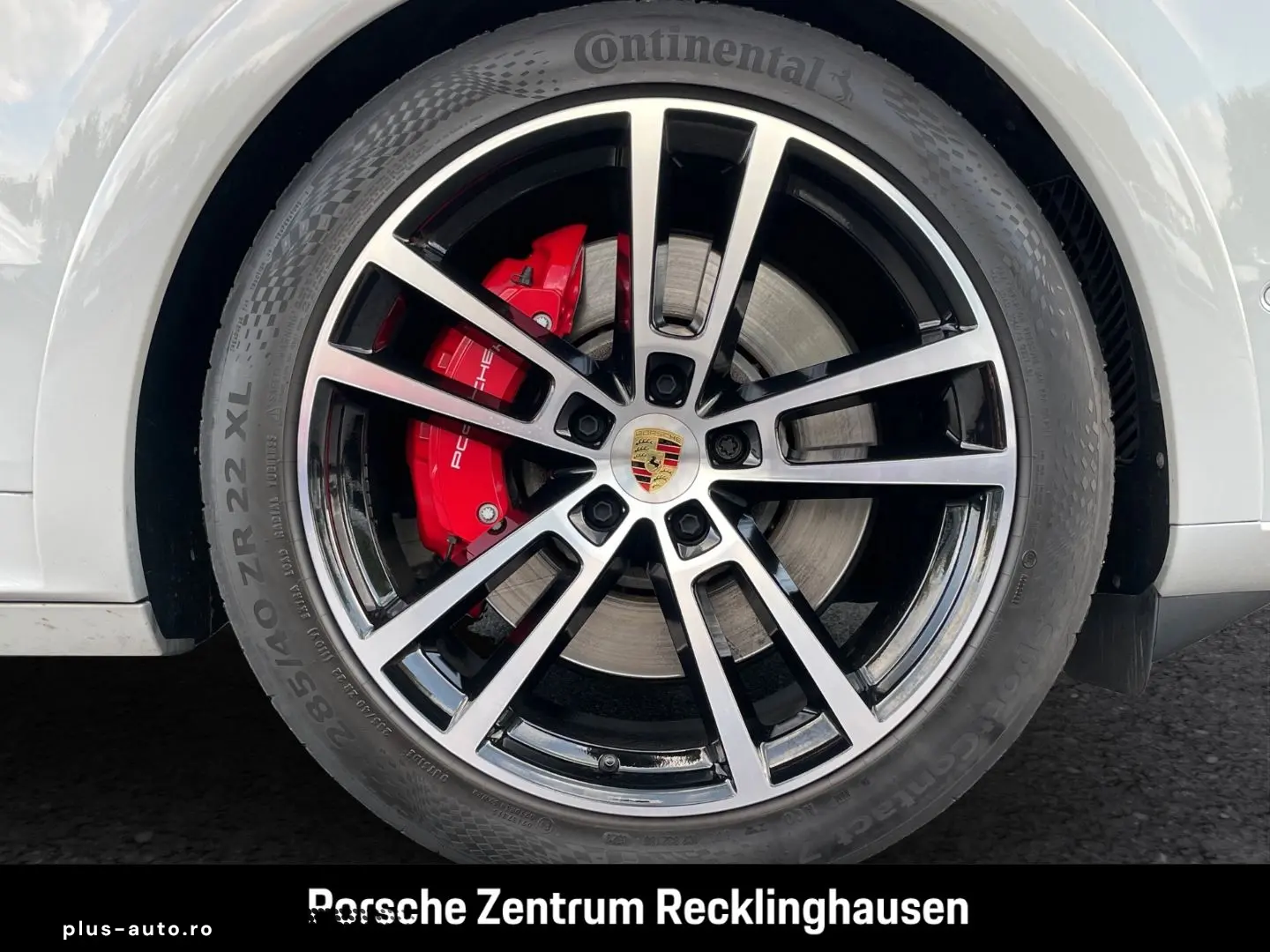 PORSCHE Cayenne GTS Coupe InnoDrive HALenkung Soft-Close