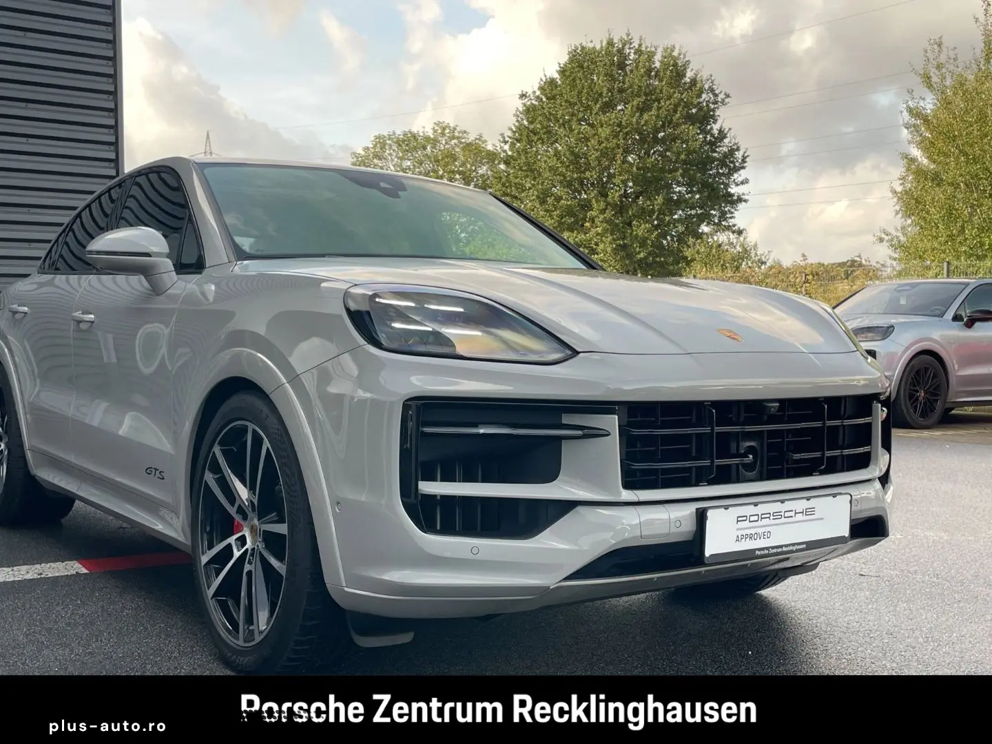 PORSCHE Cayenne GTS Coupe InnoDrive HALenkung Soft-Close