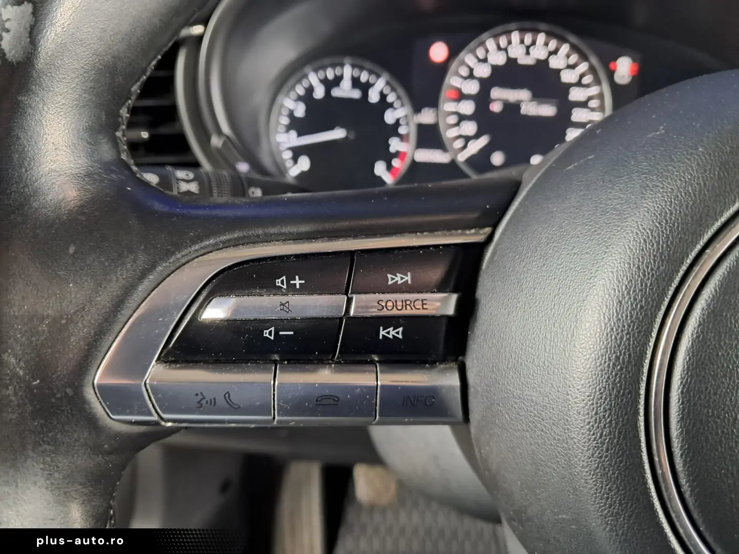 MAZDA CX-30 SKYACTIV X 2WD 186CP 2.0i HYBRID 2021